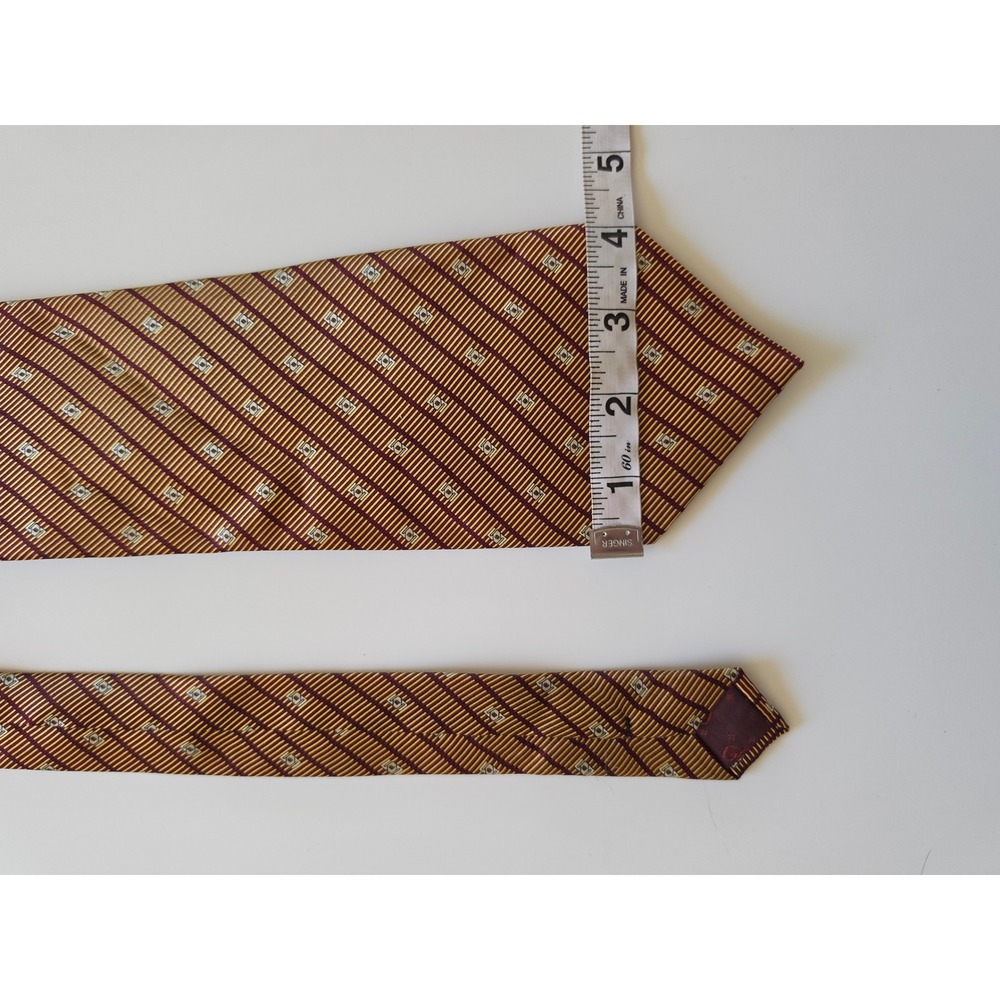 GUCCI 100% Silk Italy Preppy Old Money Maximalist Geometric Striped Tan Tie - Picture 5 of 8